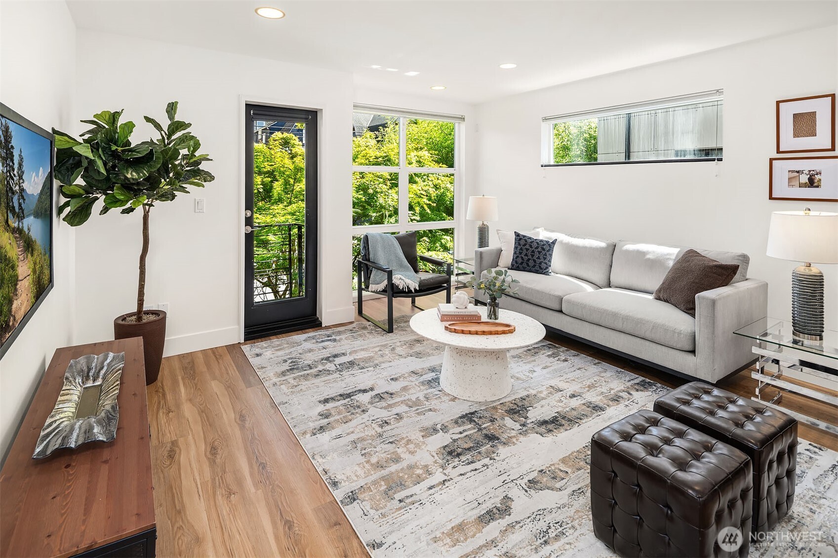 219 12th Avenue E Seattle WA 98102
