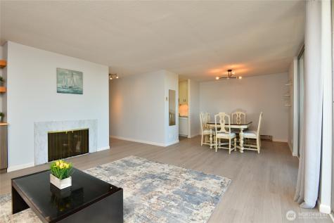 4540 8th Avenue NE Seattle WA 98105