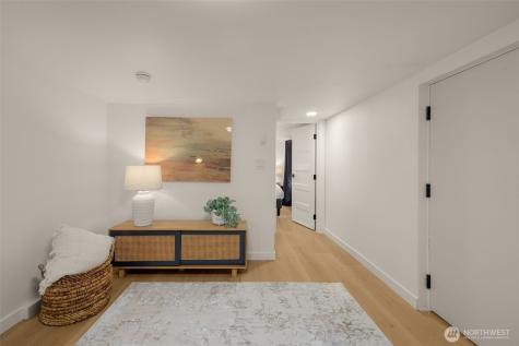 14321 Interlake Avenue N Seattle WA 98133