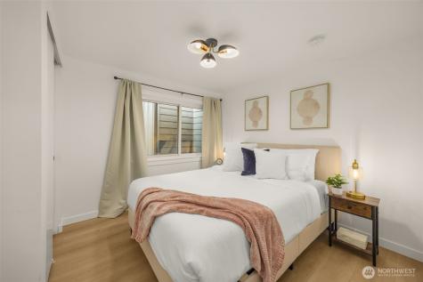 14321 Interlake Avenue N Seattle WA 98133