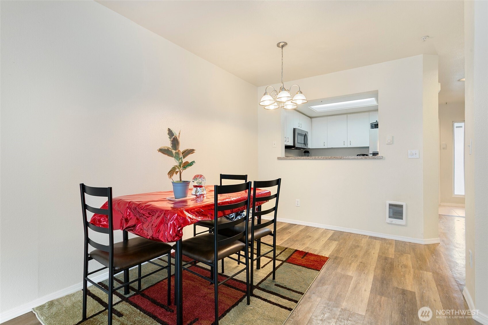 1825 S 330th Street Federal Way WA 98003