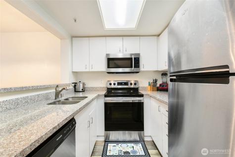 1825 S 330th Street Federal Way WA 98003
