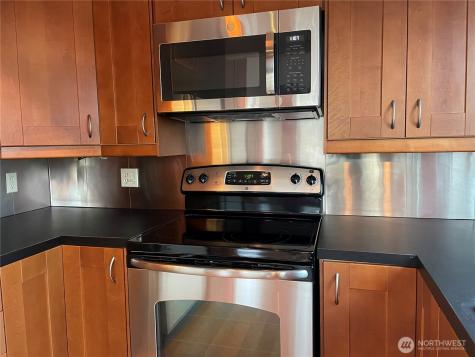731 N 94th Street Seattle WA 98103