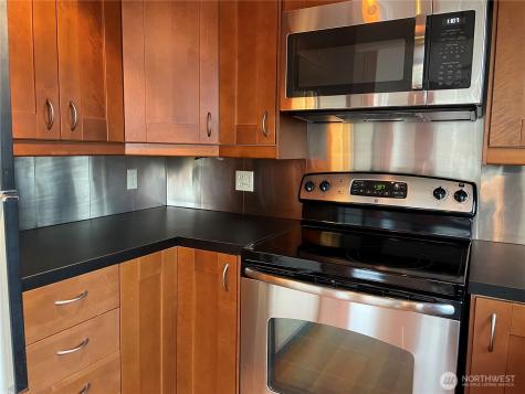 731 N 94th Street Seattle WA 98103