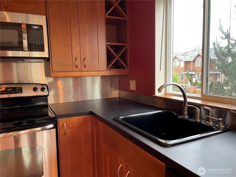 731 N 94th Street Seattle WA 98103