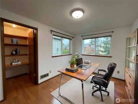 731 N 94th Street Seattle WA 98103
