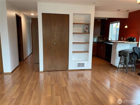 731 N 94th Street Seattle WA 98103