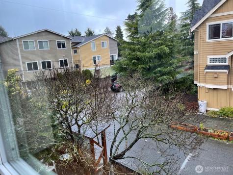731 N 94th Street Seattle WA 98103