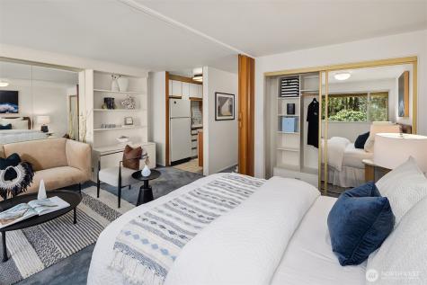 1600 43rd Avenue E Seattle WA 98112