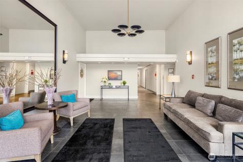 1600 43rd Avenue E Seattle WA 98112