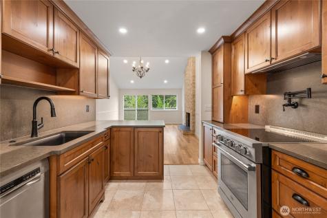 3213 SW 319th Place Federal Way WA 98023