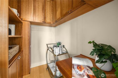 737 Olive Way Seattle WA 98101