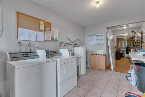 1902 Yakima Avenue Tacoma WA 98405