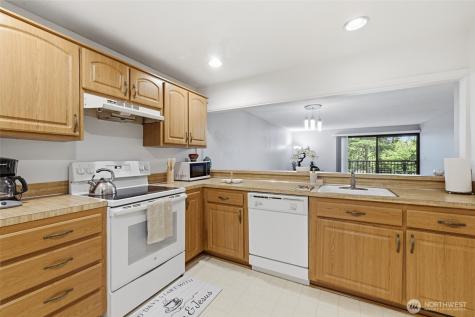 6702 139th Avenue NE Redmond WA 98052