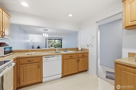 6702 139th Avenue NE Redmond WA 98052