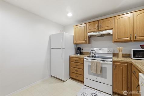 6702 139th Avenue NE Redmond WA 98052