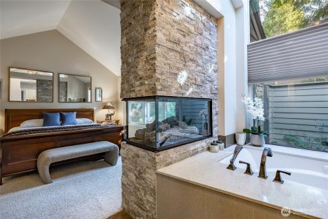 9038 Gleneagle Drive Blaine WA 98230
