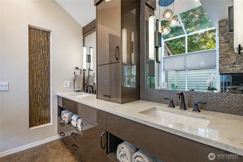 9038 Gleneagle Drive Blaine WA 98230
