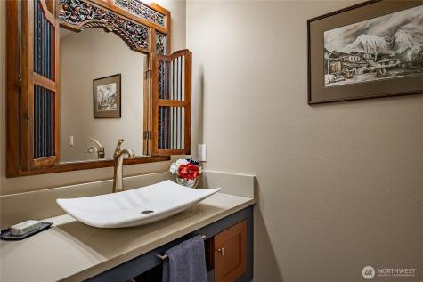 9038 Gleneagle Drive Blaine WA 98230