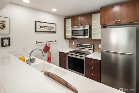 300 N 130th Street Seattle WA 98133