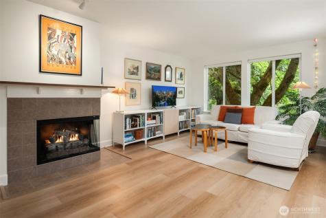 300 N 130th Street Seattle WA 98133