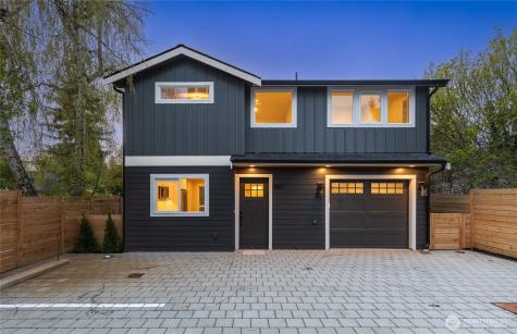 8817 Densmore Avenue N Seattle WA 98103
