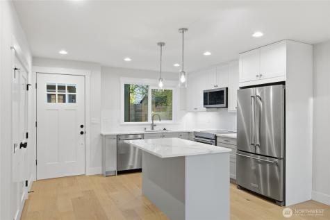 8817 Densmore Avenue N Seattle WA 98103