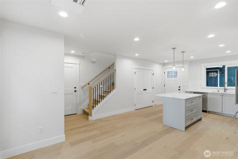 8817 Densmore Avenue N Seattle WA 98103
