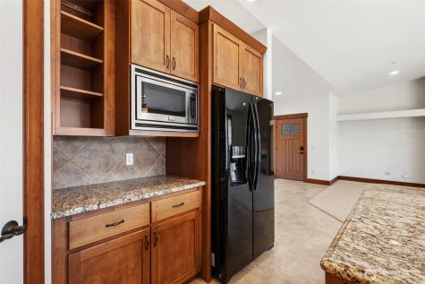 1051 N Baker Avenue East Wenatchee WA 98802
