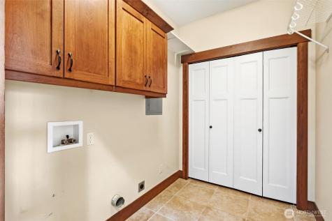 1051 N Baker Avenue East Wenatchee WA 98802