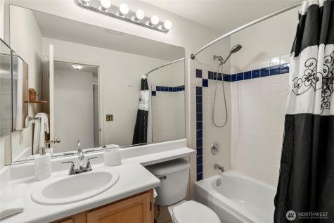 927 132nd Street SW Everett WA 98204