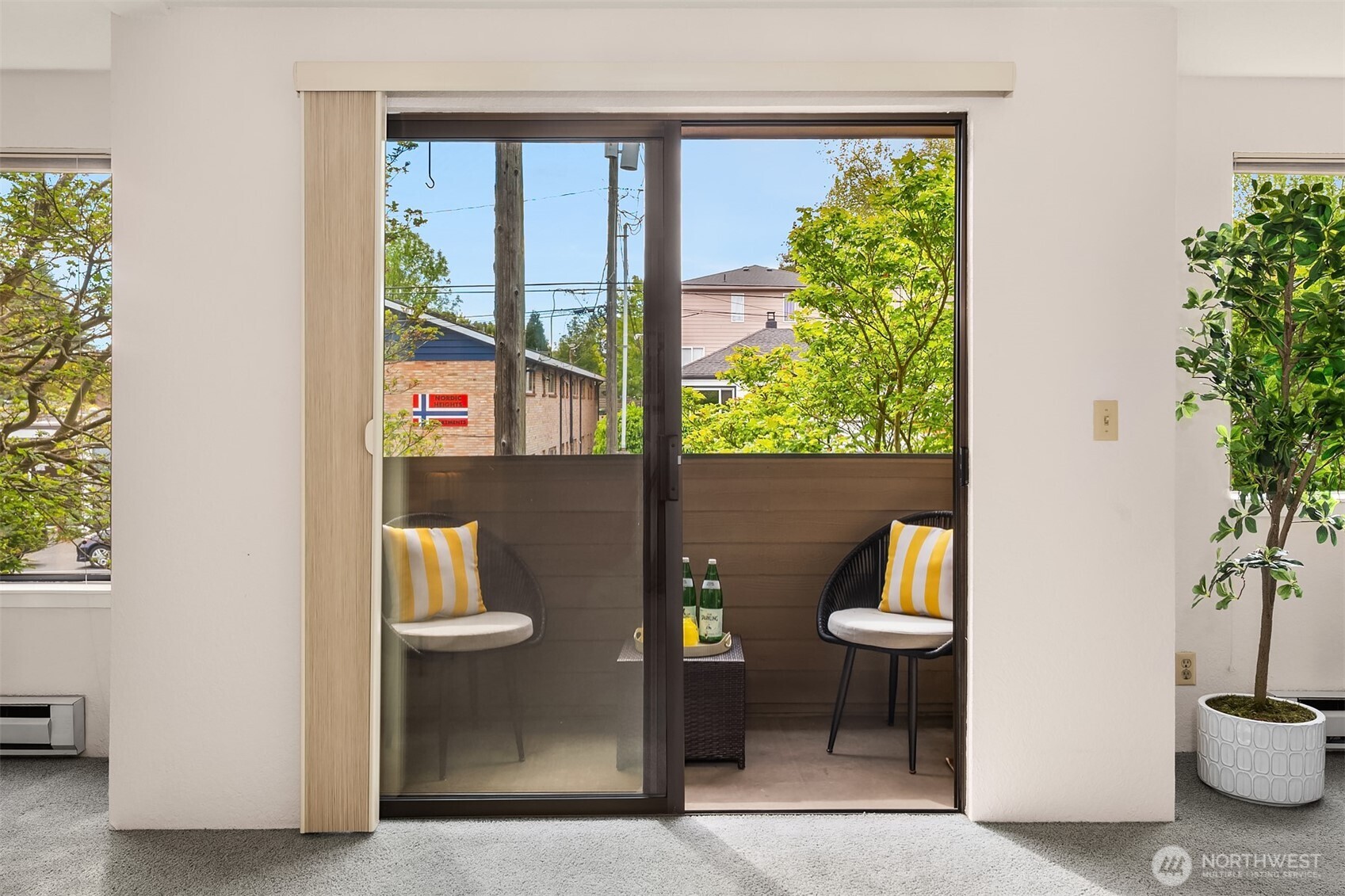 7518 24th Avenue NW Seattle WA 98117