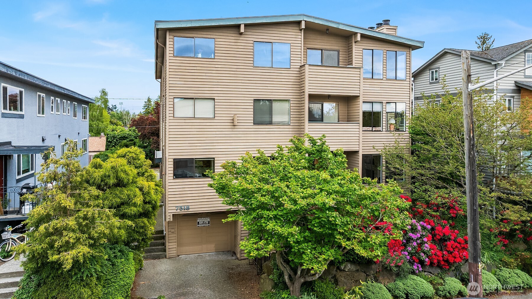 7518 24th Avenue NW Seattle WA 98117