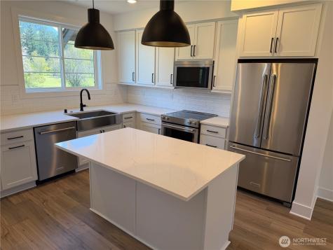 1944 SE 12th Street North Bend WA 98045