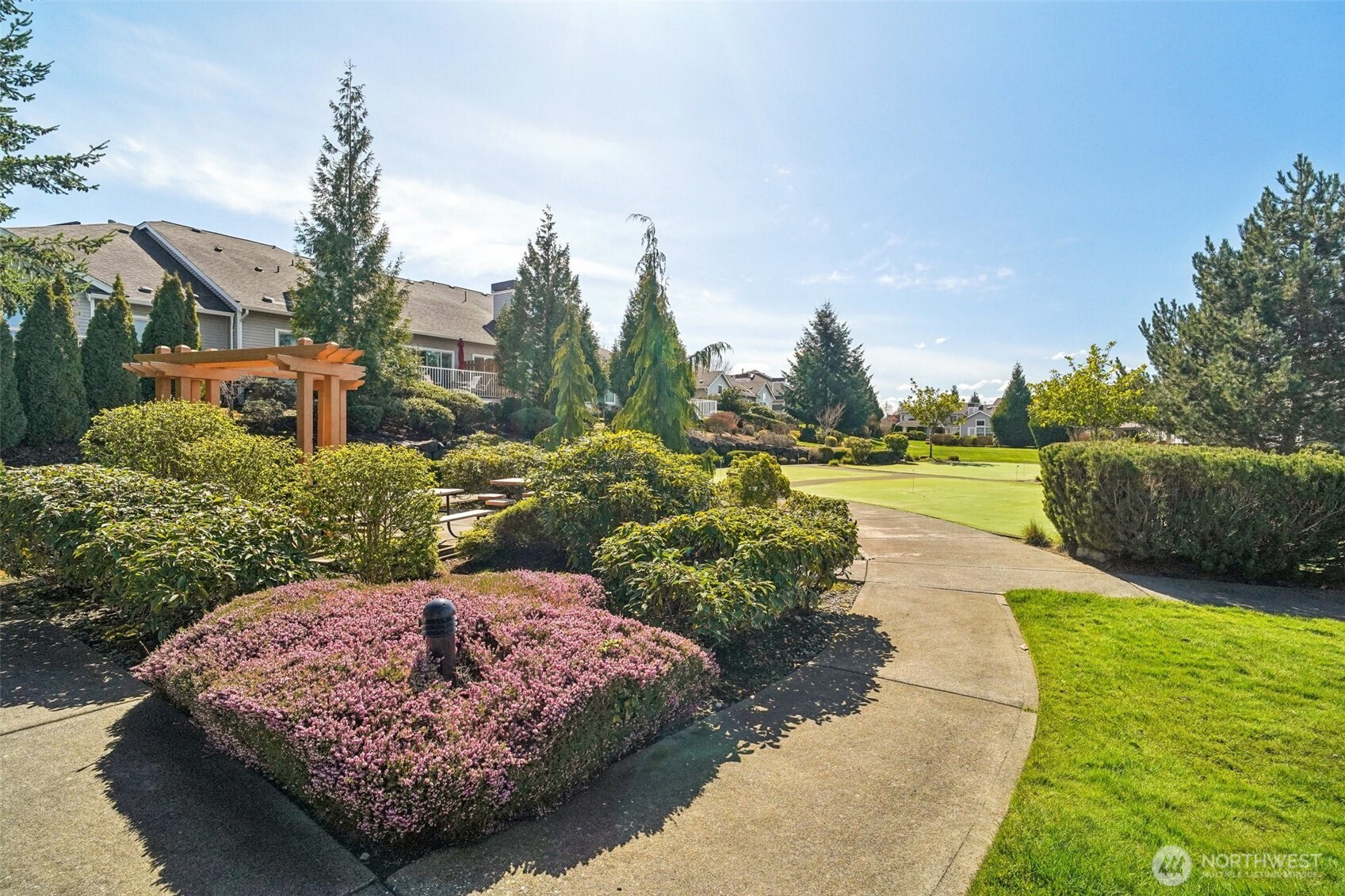 5909 Panorama Drive SE Auburn WA 98092
