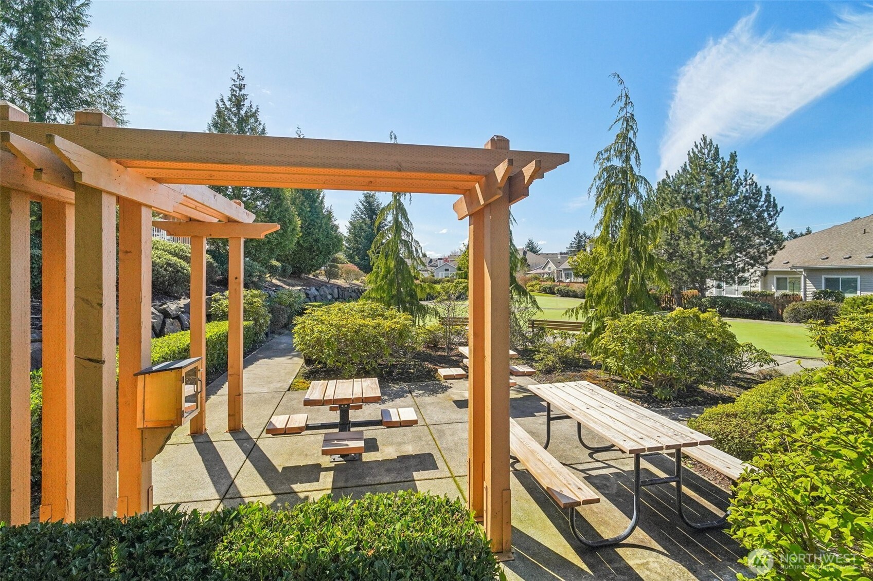 5909 Panorama Drive SE Auburn WA 98092