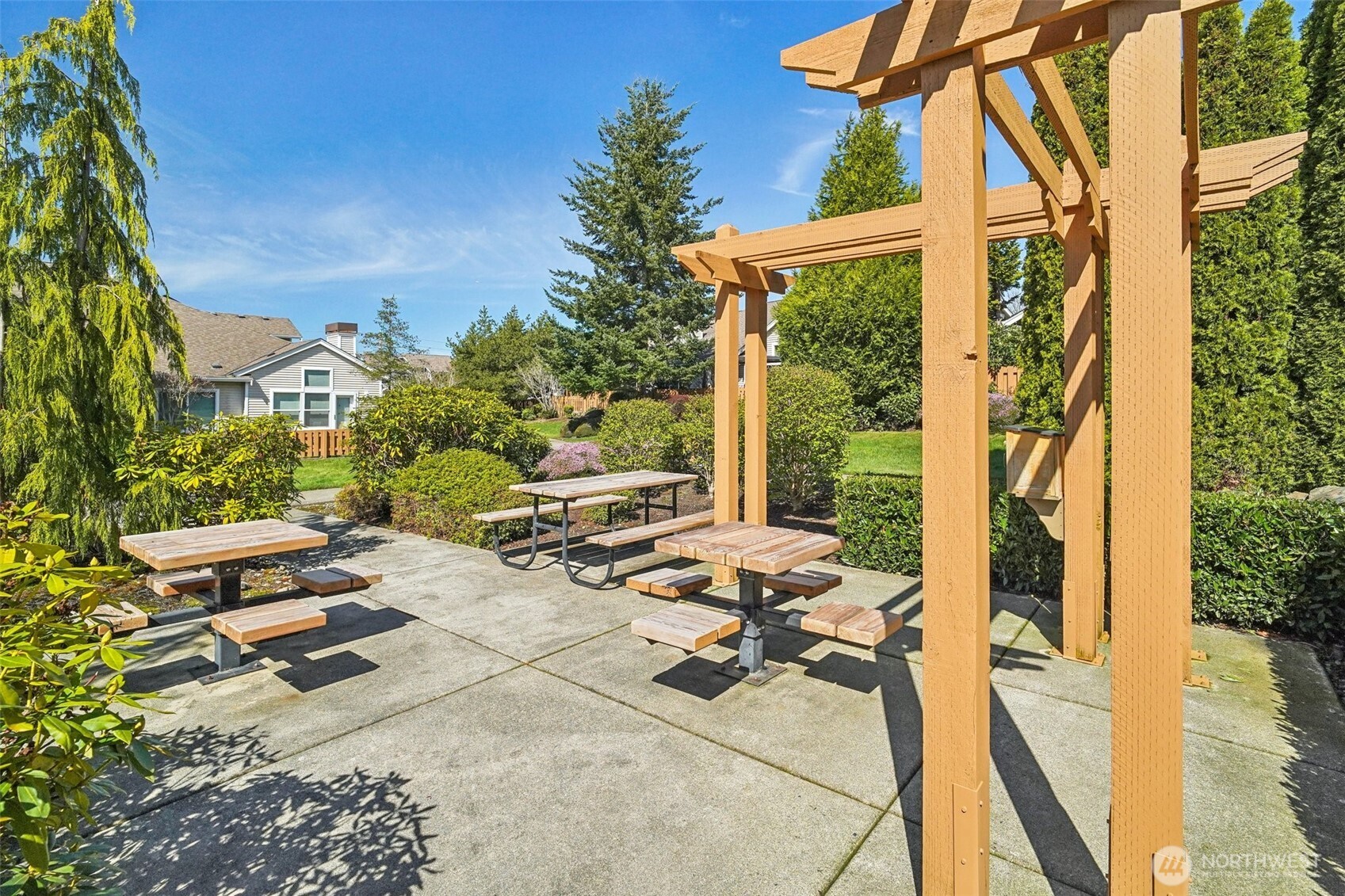 5909 Panorama Drive SE Auburn WA 98092