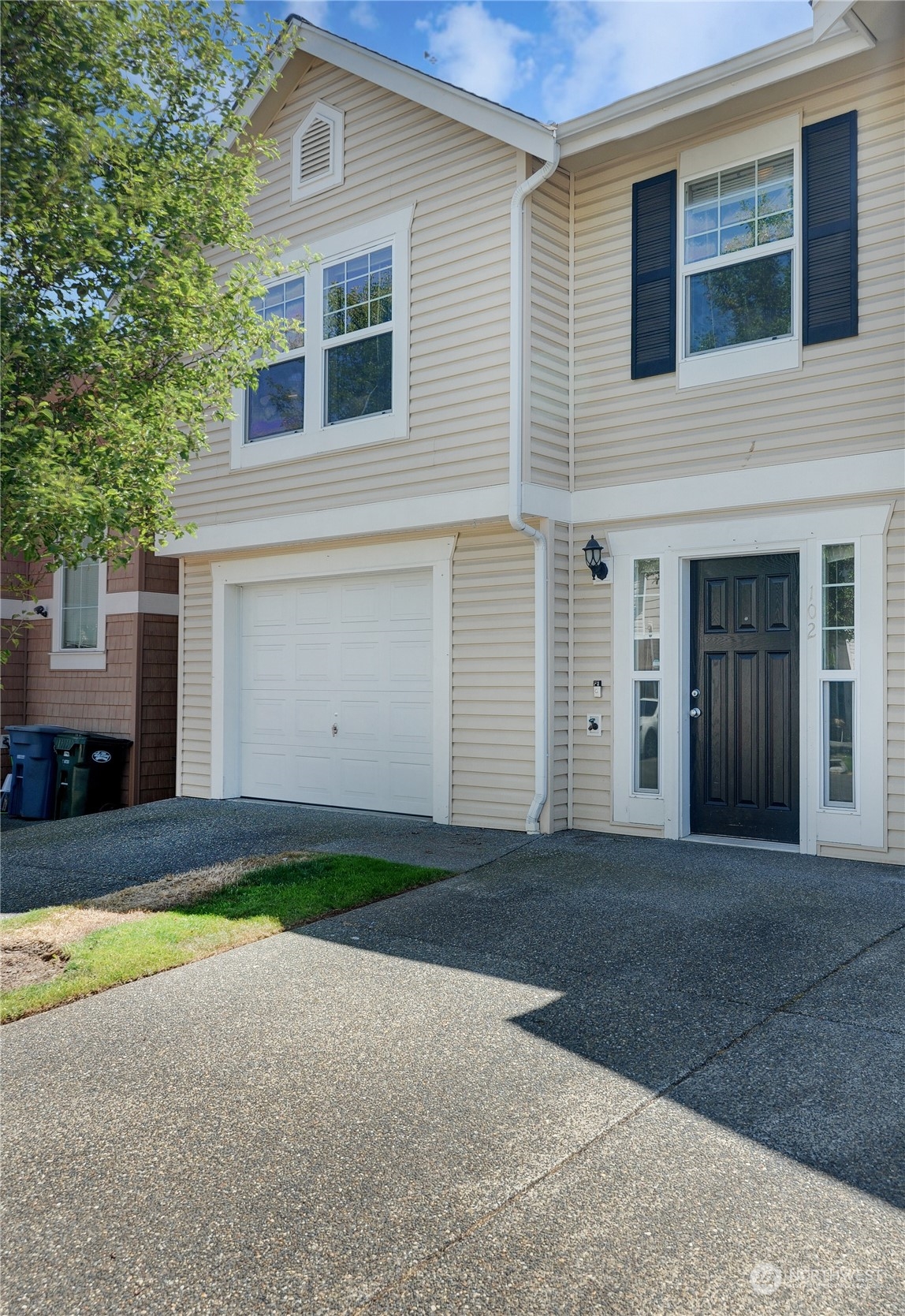 1010 E 108th Street Court Tacoma WA 98445