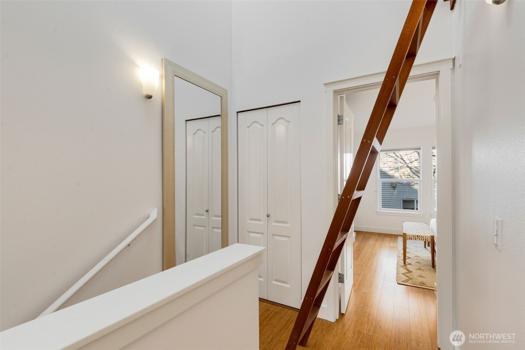206 24th Avenue E Seattle WA 98112