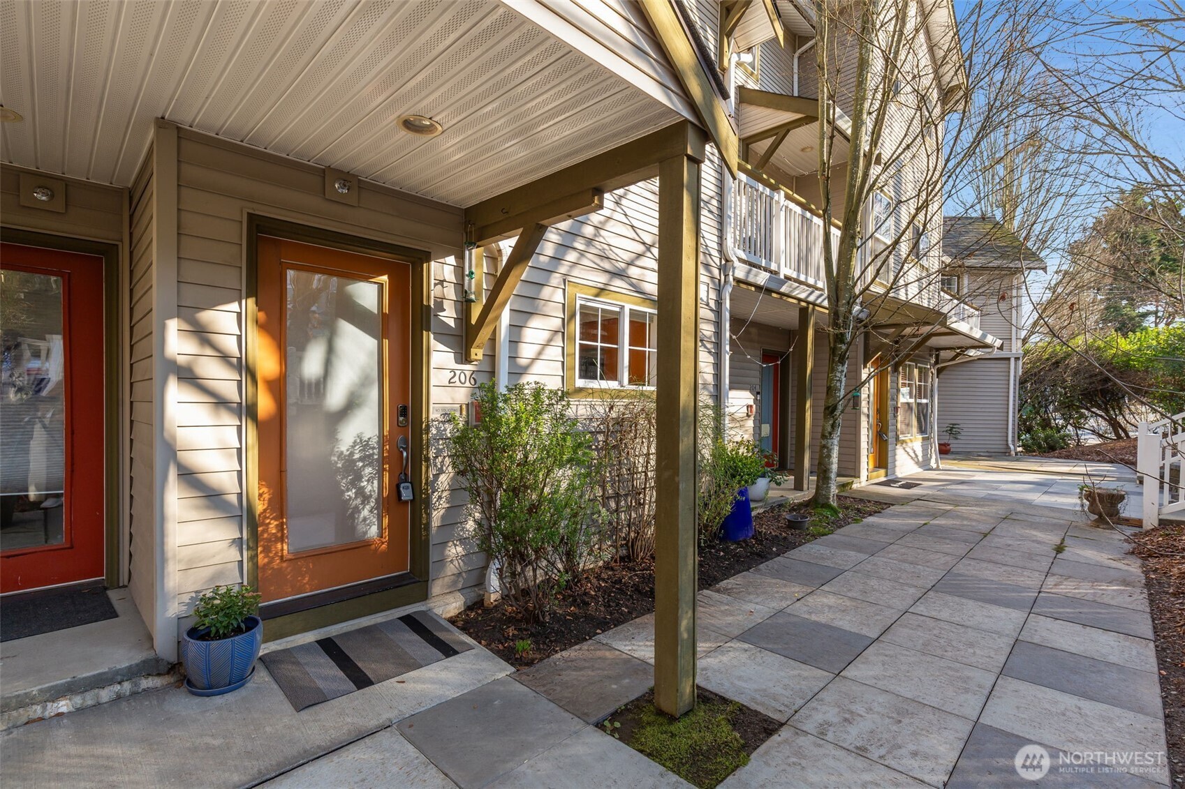 206 24th Avenue E Seattle WA 98112