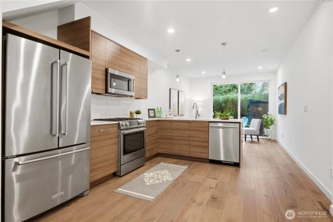 7433 4th Avenue NE Seattle WA 98115