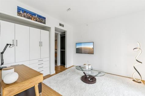 820 Blanchard Street Seattle WA 98121