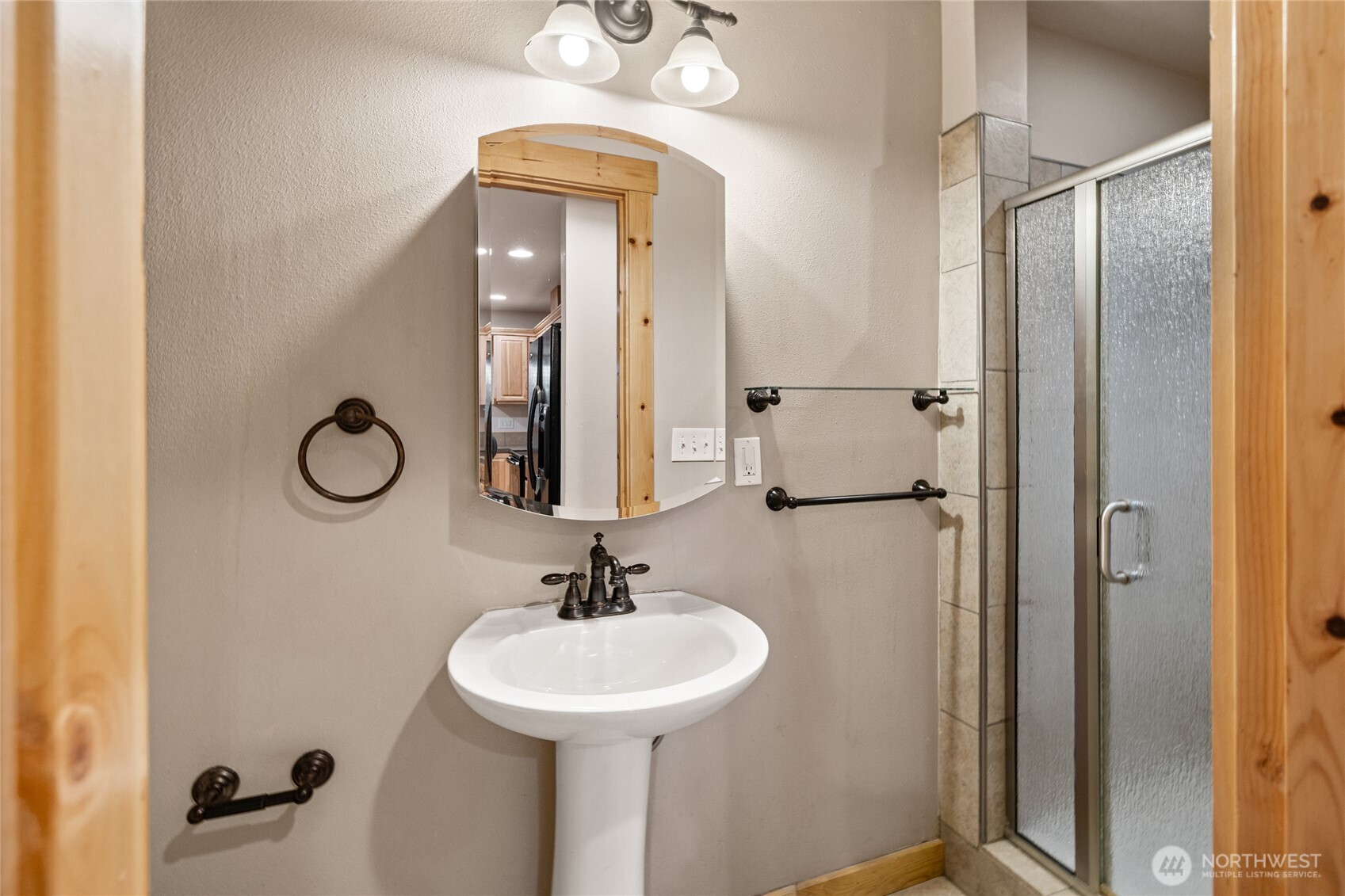 231 Clearwater Loop Ronald WA 98940