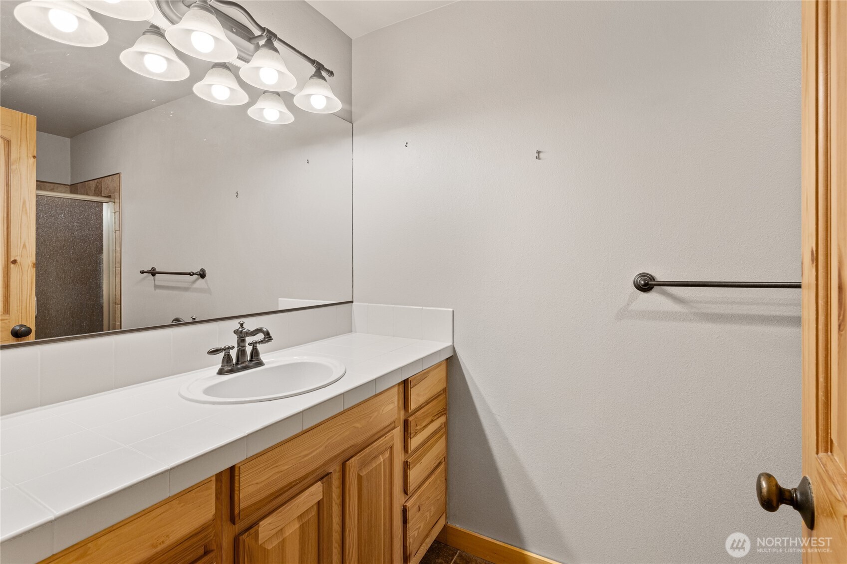 231 Clearwater Loop Ronald WA 98940