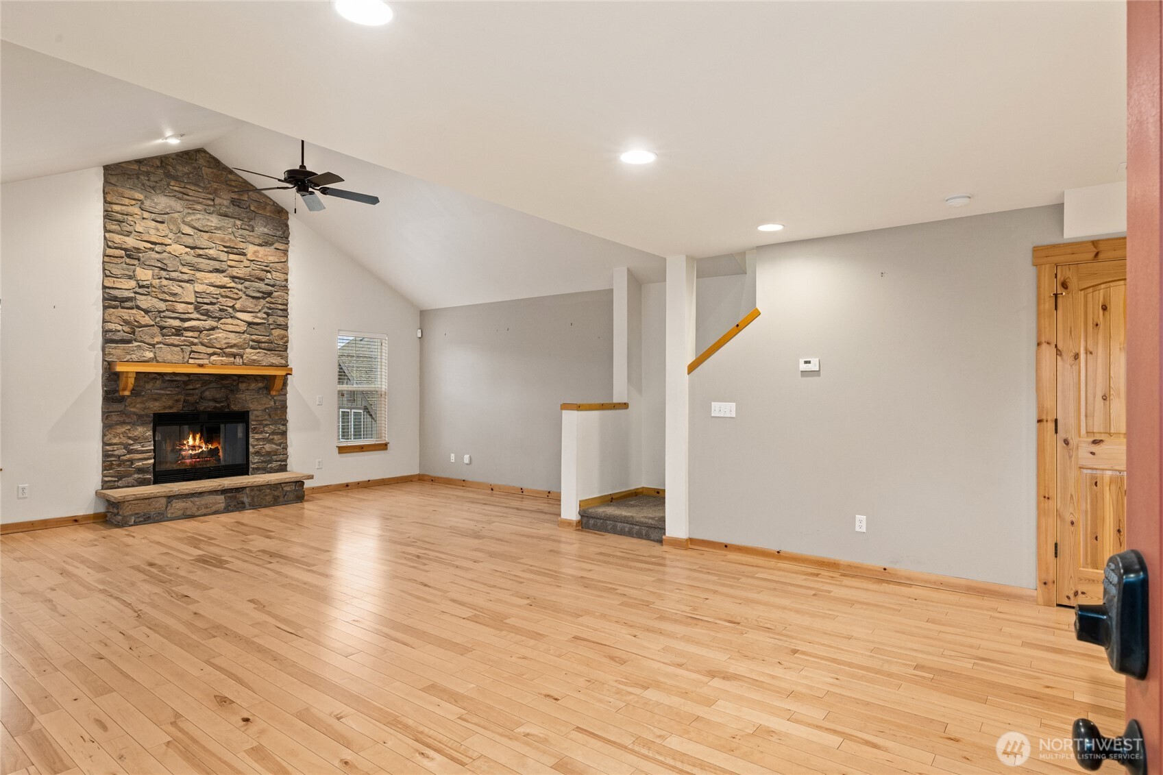 231 Clearwater Loop Ronald WA 98940