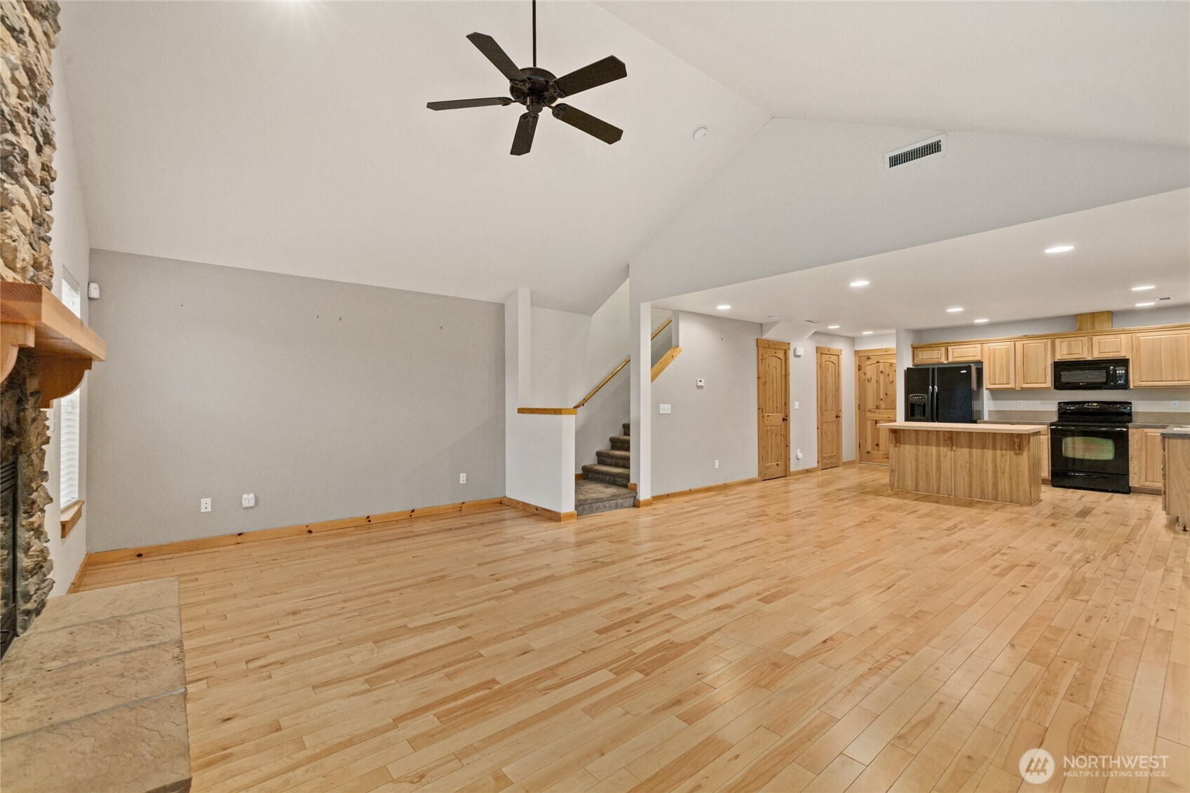 231 Clearwater Loop Ronald WA 98940