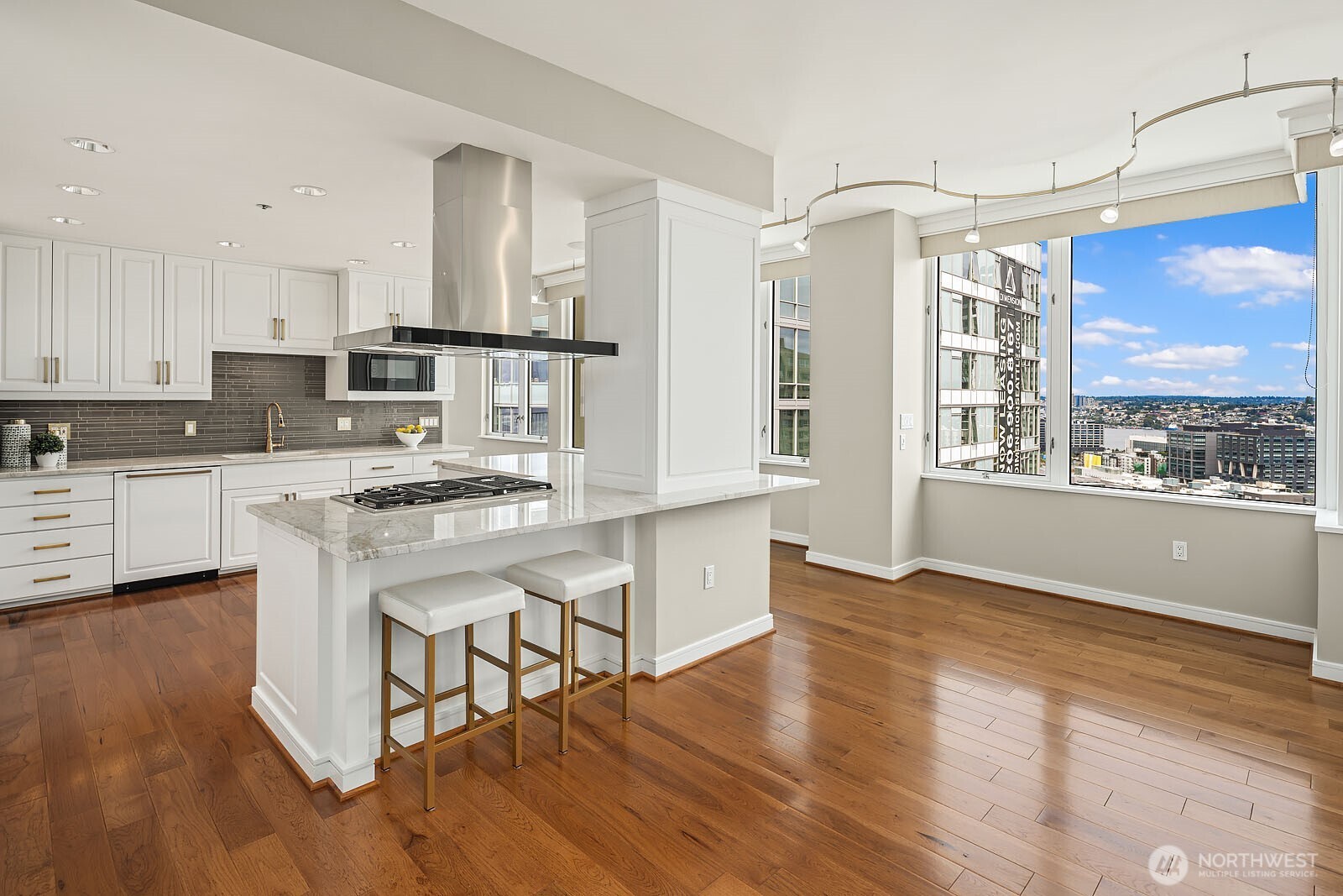 2600 2nd Avenue Seattle WA 98121