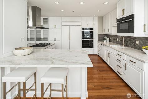 2600 2nd Avenue Seattle WA 98121