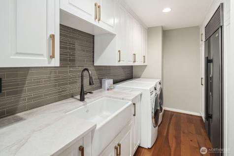 2600 2nd Avenue Seattle WA 98121