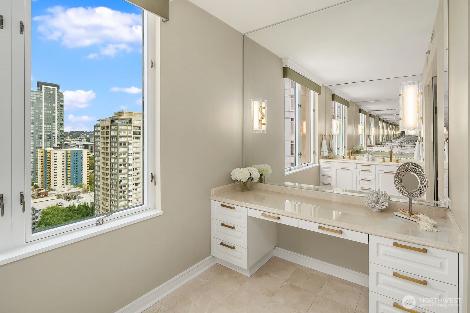 2600 2nd Avenue Seattle WA 98121